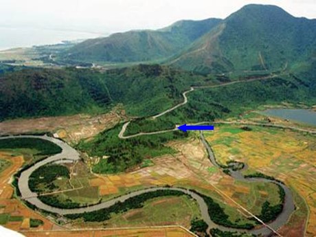 Bài giảng Ngữ Văn 8 - Tiết 29: Qua đèo ngang (Bà Huyện Thanh Quan)